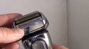 BRAUN Series 9 Wet Dry Shaver with Cleaning Station