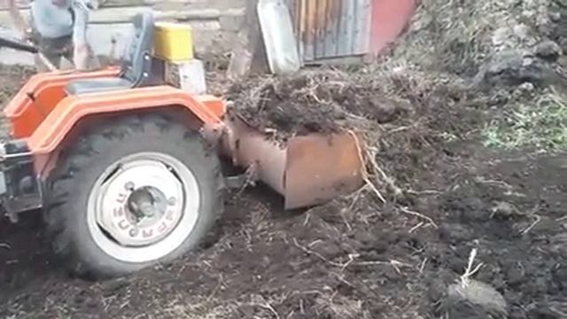 Минитрактор Уралец и навозник!!!