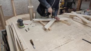 Как сделать цветочницу своими руками из дерева за день!