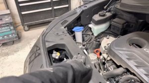 How to remove front bumper of Hyundai Santa Fe 2015-2019