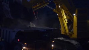 Komatsu PC 8000-one of the largest excavators in the world|один из самых больших экскаваторов в мир