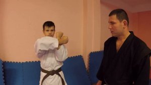 Каратэ. Урок 3. Основы выполнения блока Аге Уке