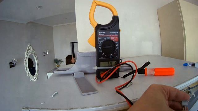 Холодильник Hotpoint Ariston, не холодит верхняя камера