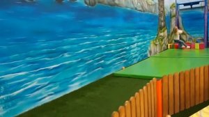 ВЛОГ Катрин в парке аттракционов Катя Катерина - девочка с большими ресницами