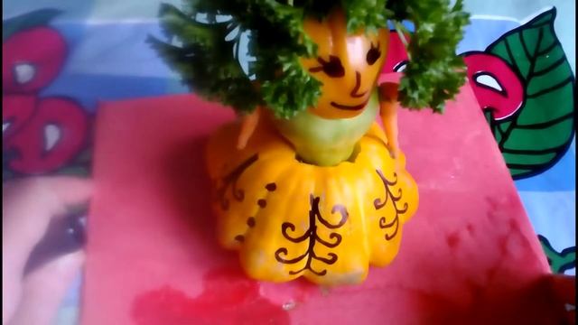 Осенняя поделка в школу, садик из природных материалов своими руками. Осенняя красавица из овощей. смотреть онлайн