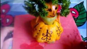 Осенняя поделка в школу, садик из природных материалов своими руками. Осенняя красавица из овощей.