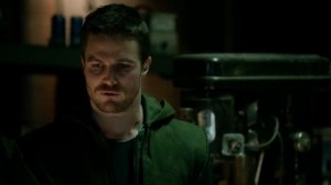 ИНТЕРЕСНЫЕ ФАКТЫ О СЕРИАЛЕ "СТРЕЛА" / Arrow