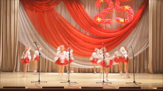 Хореографический коллектив Дончаночка Белорусская полька