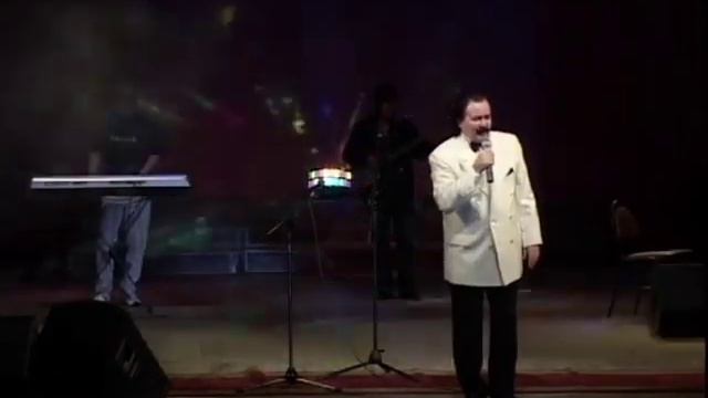 АЛЕКСЕЙ БИРЬ  ЗАЖИГАЕТ С ТАНЦЕВАЛЬНОЙ КОМПОЗИЦИЕЙ "ТАНЦУЙ , ПОКА МОЛОДОЙ!..
