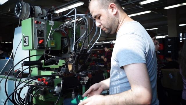 Фабрика детской обуви BOTTILINI смотреть онлайн