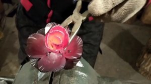 рабочий процесс по созданю розы | ковка розы | роза своими руками.