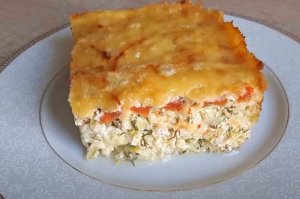 Запеканка из кабачков с фаршем и сыром и помидорами