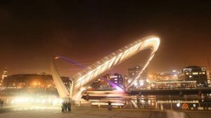 Newcastle Gateshead Millennium Bridge Tilt in Timelapse 1080p