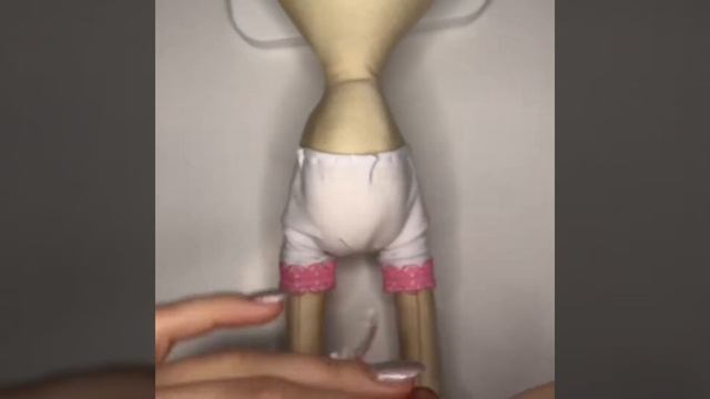 Как пошить платье кукле / How to sew a doll dress
