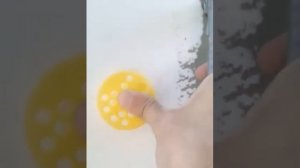 Крепление дюбеля на   пенопласт.