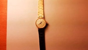 Женские часы Чайка 17 камней