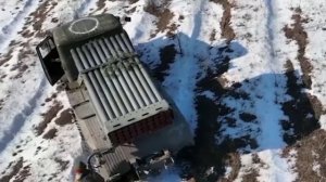 Установки «Град» совершают марш.