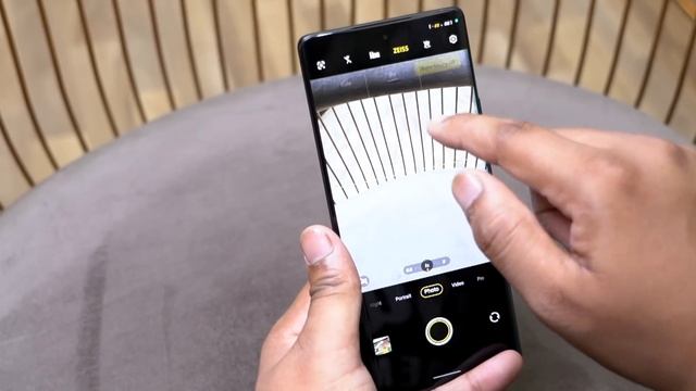 Android vs iOS - The TRUTH! смотреть онлайн