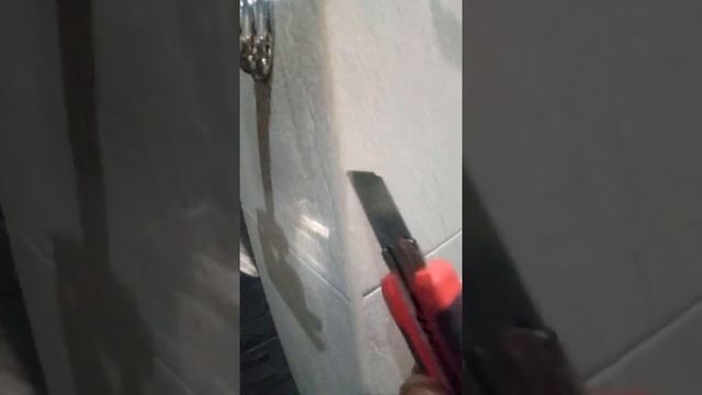 Внешний угол плитки 45 градусов,затирка шва,потайной люк смотреть онлайн