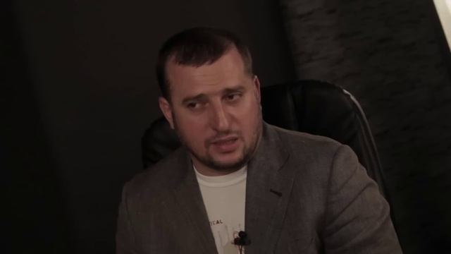 Апти Алаудинов - сильный духом человек, патриот России, достойные жизненные позиции! смотреть онлайн