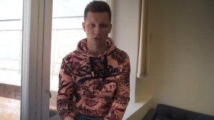 Сами Насери угрожает Лаки Мену в больнице.