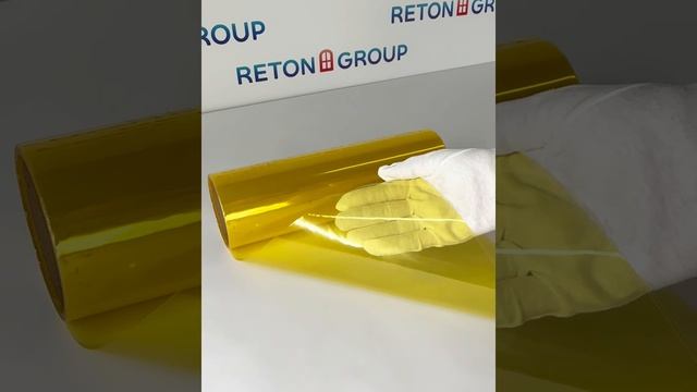 Пленка для фар автомобиля глянцевая желтая Reton Group.