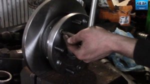 Как заменить подшипник задней ступицы форд транзит ford transit  2.2л 2007г видео?