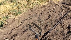 Инструмент для удаления сорняков