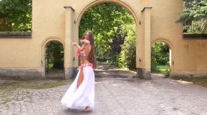 Amr Diab - Amarain - قمرين - عمرو دياب - Isabella Belly Dance HD