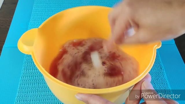 Как быстро засолить красную икру горбуши