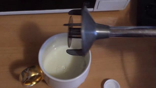 Как взбить молоко