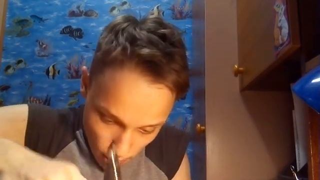 Как накернить отверстия отвёрткой.