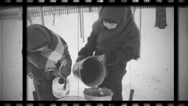 Елена Чеснокова "Саночки " (Блокадный Ленинград) смотреть онлайн