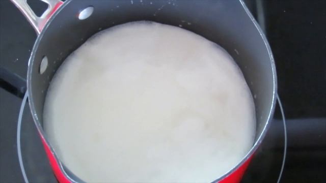 ? Сгущенное молоко в домашних условиях [Классический рецепт] Сгущенка в домашних условиях смотреть онлайн