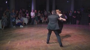 Ariadna Naveira & Fernando Sanchez, 1-4, "El retirao" - Carlos Di Sarli