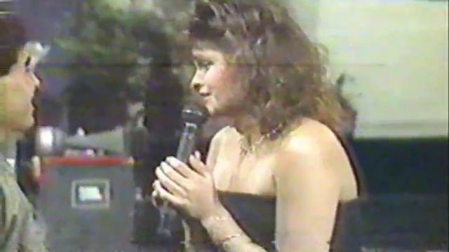 Roció Banquells +Cucurrucucu paloma+ Le canta a Maradona..wmv смотреть онлайн