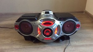 Тест магнитолы бумбокс SONY CFD-RG880CP