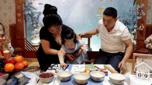 Асянди (아스얀디).  Марку один годик!