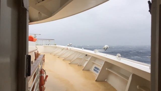 Нос корабля смотреть онлайн