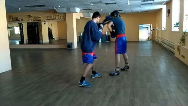 бокс тренировки. ответные удары в голову смотреть онлайн