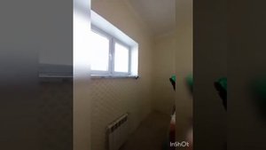 Создание молдинга из обоев на стене.