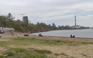 Море , пляж на Кунгасном. Владивосток