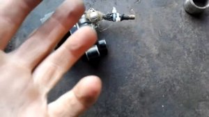 Как вытащить поршень из суппорта на питбайке мопеде скутере