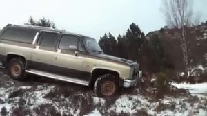 Chevrolet Suburban offroad
