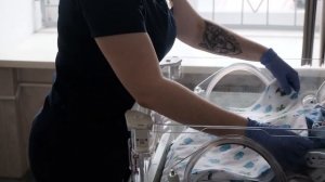 Медсестры отделения реанимации новорожденных ЧОДКБ рассказали о своей работе