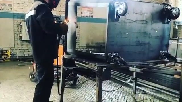 Производство контейнеров для раздельного сбора компанией "РжевМаш" смотреть онлайн