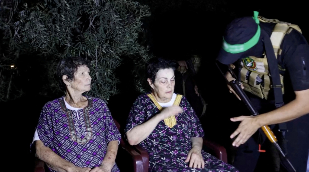 Пожилых израильтянок освободили из плена в секторе Газа