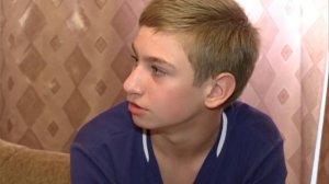 На уроке физкультуры девочка сорвалась, сломав несколько позвонков