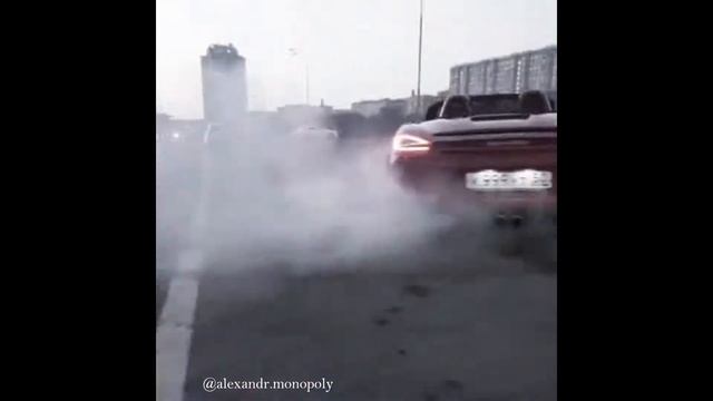Как отдыхает Золотая молодежь Москвы