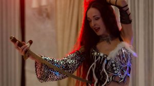 Танец с саблей Tanita Moore